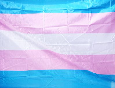 El término transgénero se refiere a las personas que tienen una identidad o expresión de género que difiere del sexo que se les asignó al nacer. Unsplash/Alexander Grey