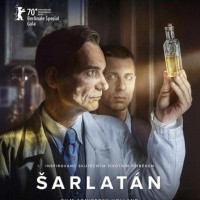 La directora, Agnieszka Holland, ha dirigido otras películas como la polaca “In darkness” (2011), basada en la historia de un usurero que encuentra a unos judíos ocultos en unas alcantarillas y comienza a extorsionarlos para no delatarlos ante las autoridades. Amazon Prime Video