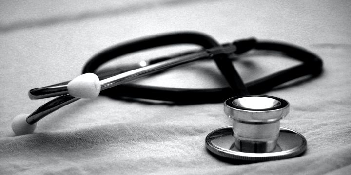 Necesidades en materia de salud para la población LGBT. UNSPLASH /Hush Naidoo Jade Photography