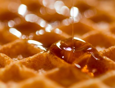 Los waffles son un tipo de torta muy crujientes y similares a las galletas. UNSPLASH/nabil boukala