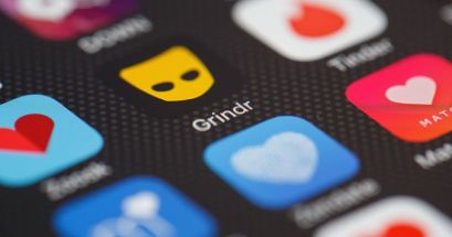 Grinder y OPS contra la viruela símica a favor de la población LGBT+. ESPECIAL