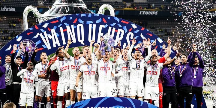 Desde hace unos años la Liga de Francia lleva manejando la campaña en solidaridad para respaldar el Día Mundial contra la Homofobia y la Transfobia, que se celebra el próximo 17 mayo. Toulouse