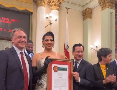 California reconoce el trabajo de Valentina, drag queen de origen mexicano. FACEBOOK/Valentina Latina