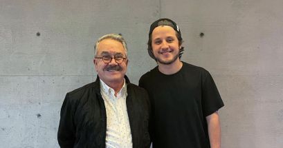Pedro Sola junto a Roberto Martínez  después de realizar entrevista y compartir la controvertida declaración. INSTAGRAM/@tiopedritosola