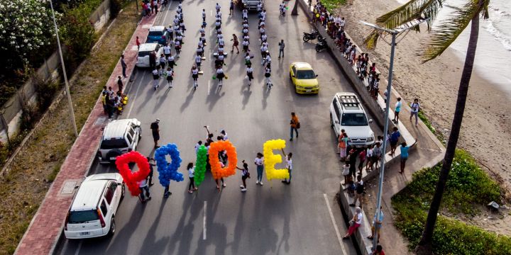 La FundéuRAE, promovida por la Agencia EFE y la Real Academia Española (RAE), tiene como principal objetivo el buen uso del español en los medios de comunicación. UNSPLASH/Tanushree Rao