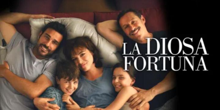 En la película se tratan temas como la homosexualidad, la adopción gay y las relaciones abiertas. Apple TV