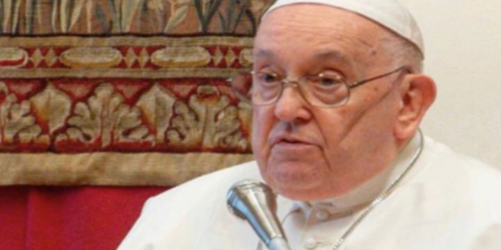 El papa Francisco explicó a los fieles congregados en el Aula Pablo VI que "si no está contaminado por el vicio, el enamoramiento es uno de los sentimientos más puros. Instagram/@franciscus