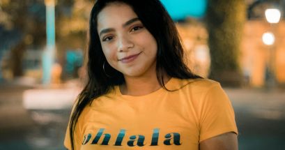 El 72 por ciento de las jóvenes en Honduras, unas 700.400, ni estudian ni trabajan, lo que supone más del doble que los hombres (28 por ciento). UNSPLASH/Hector Godinez